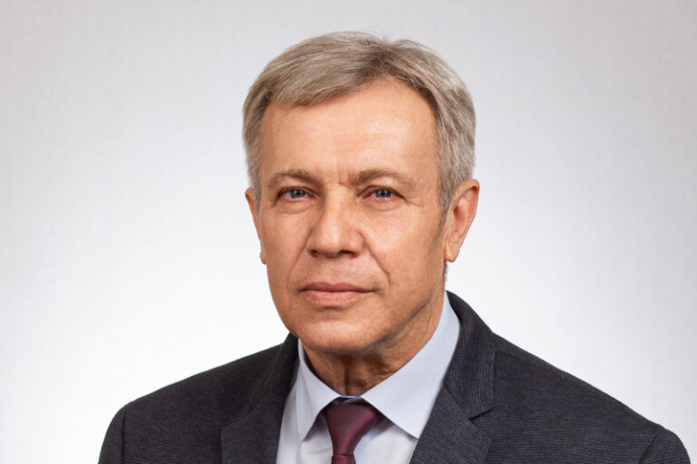 Лещенко портрет